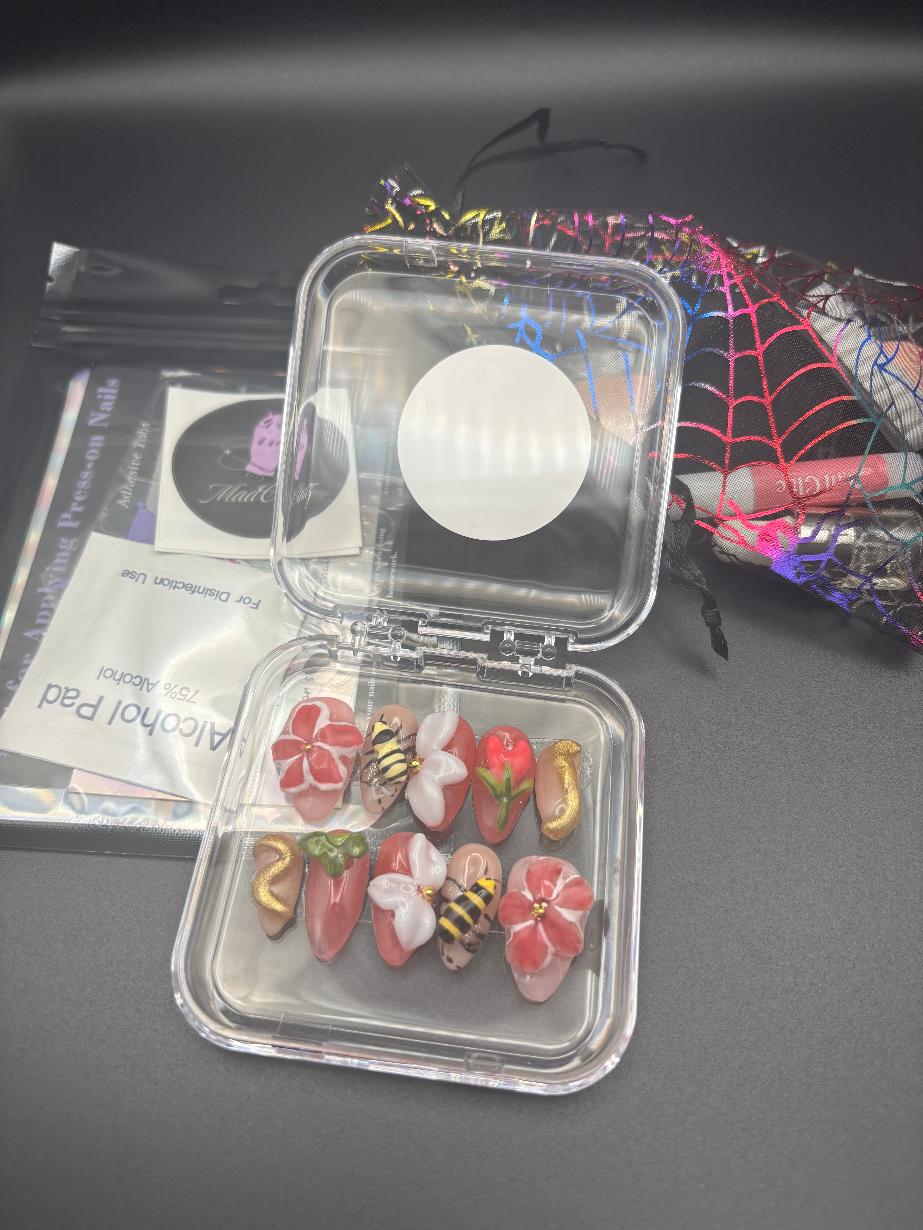 Medium-Almond Spring/Summer 3D Nail Art Set (Size Small-Medium)