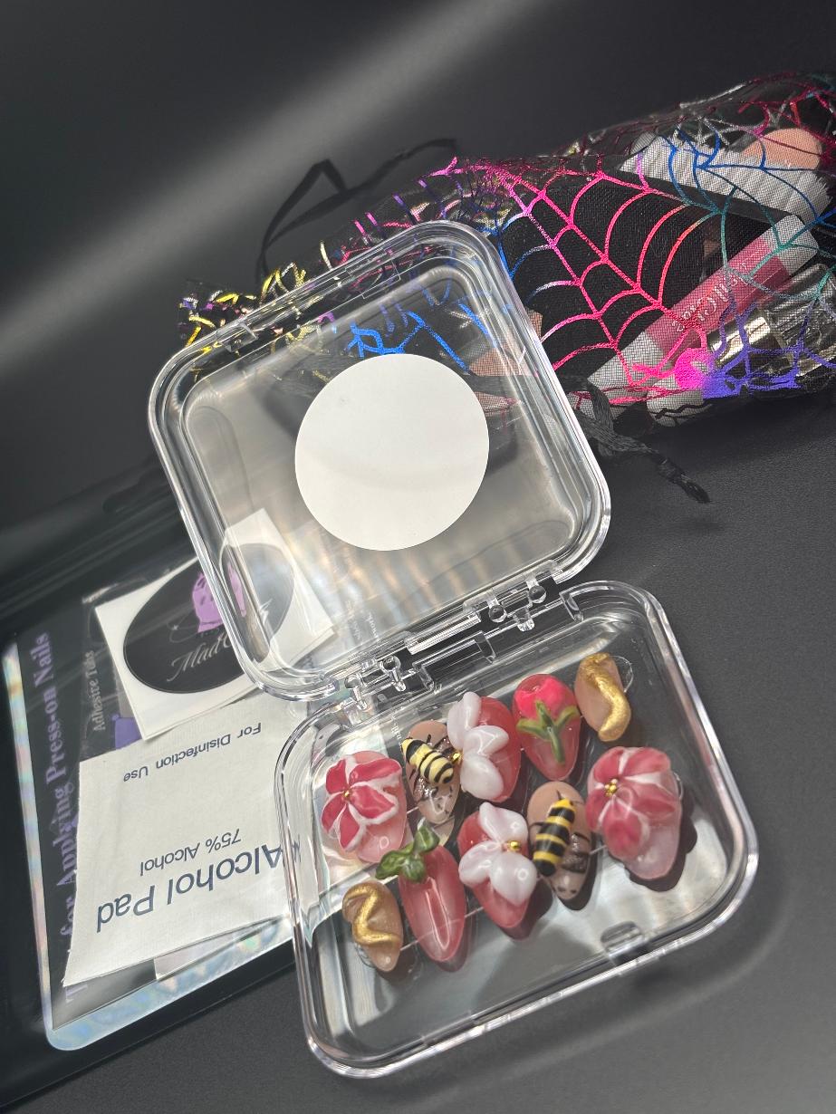Medium-Almond Spring/Summer 3D Nail Art Set (Size Small-Medium)